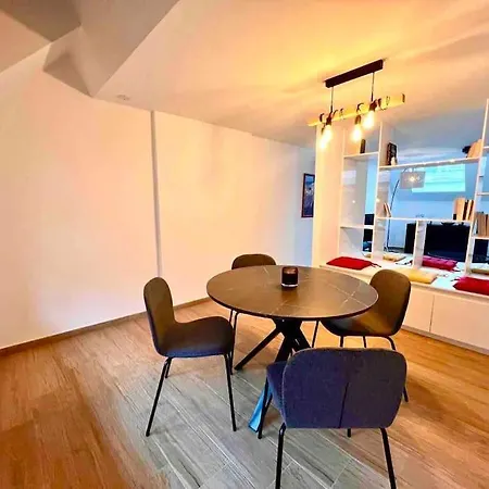 Lägenhet Le Contemporain - Plein Centre, Place Du Marche *