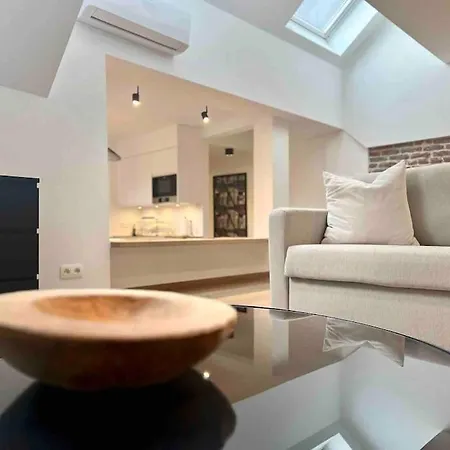 Le Contemporain - Plein Centre, Place Du Marche لييج