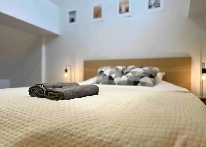 Le Contemporain - Plein Centre, Place Du Marche Lägenhet Liège