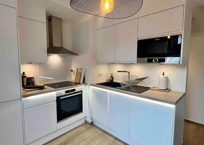 Le Contemporain - Plein Centre, Place Du Marche Lägenhet